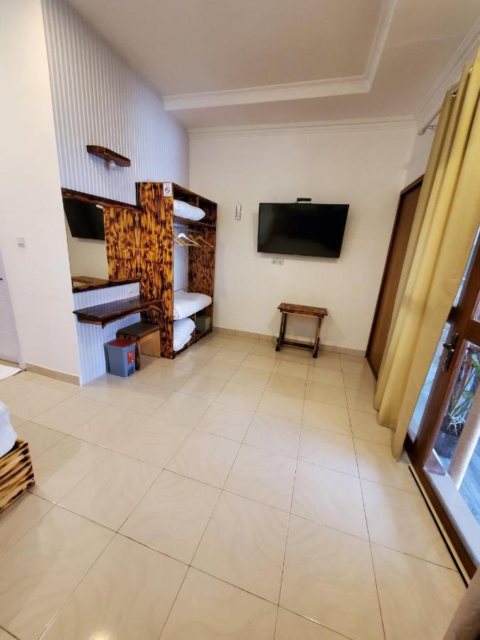 Hotel Sun & Surf Thulusdhoo Exterior foto