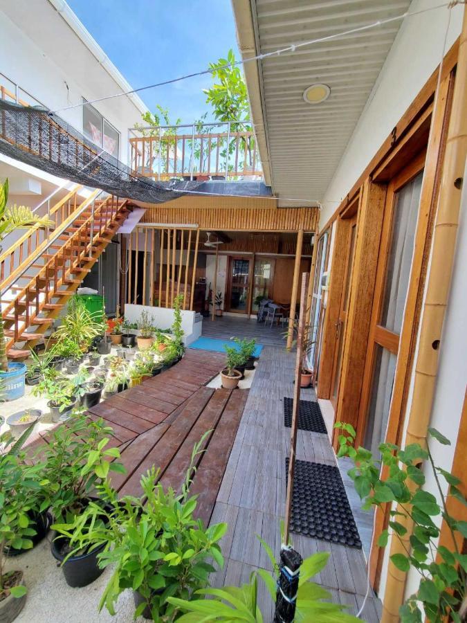 Hotel Sun & Surf Thulusdhoo Exterior foto