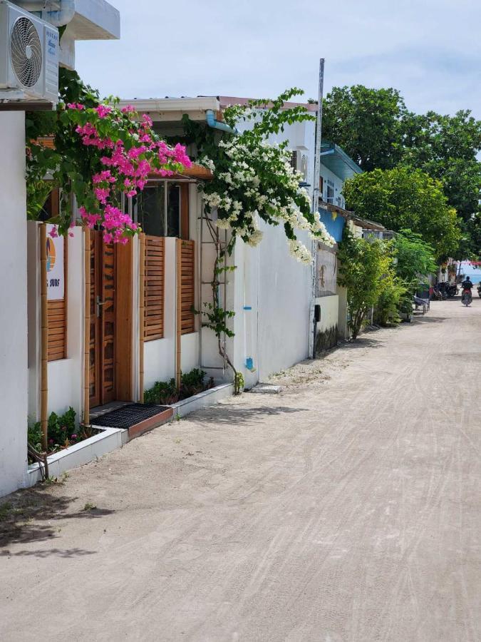 Hotel Sun & Surf Thulusdhoo Exterior foto
